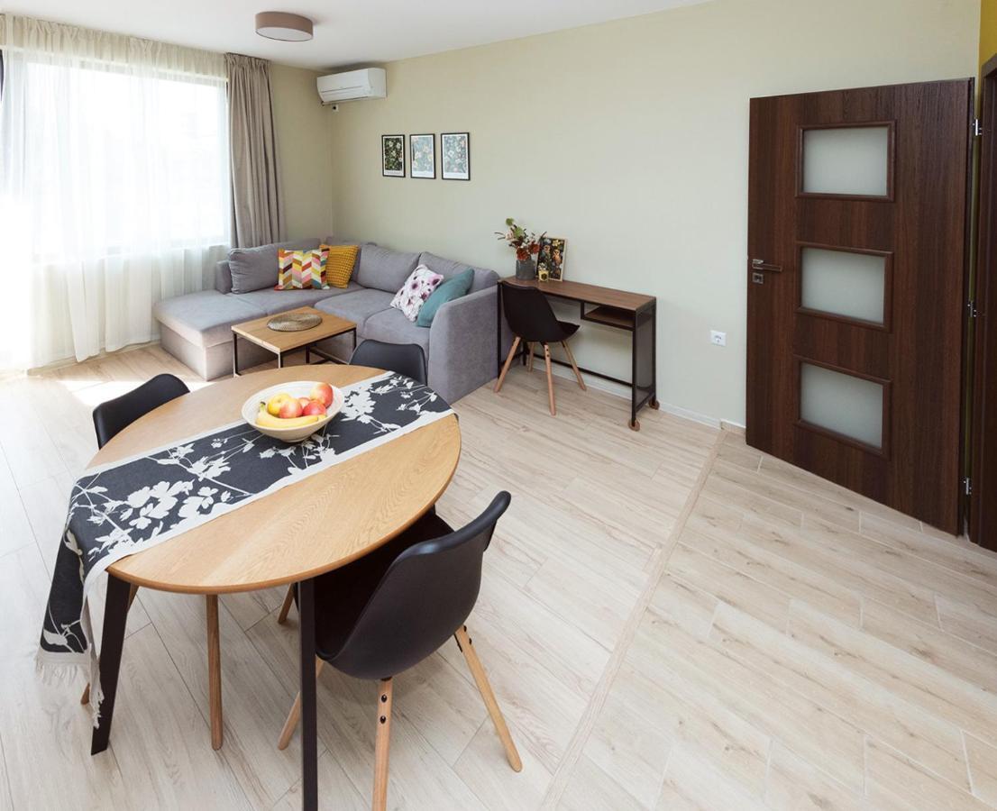 Kalina Apartment Kazanłyk Zewnętrze zdjęcie