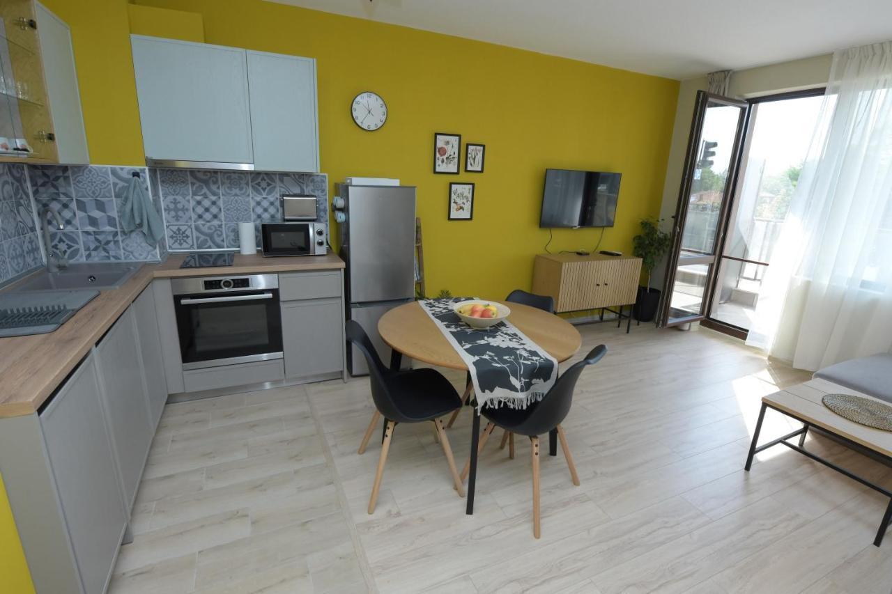 Kalina Apartment Kazanłyk Zewnętrze zdjęcie
