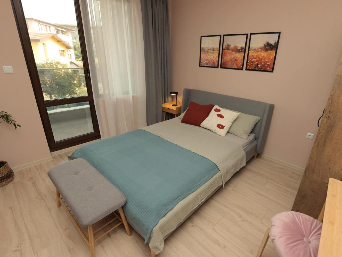 Kalina Apartment Kazanłyk Zewnętrze zdjęcie